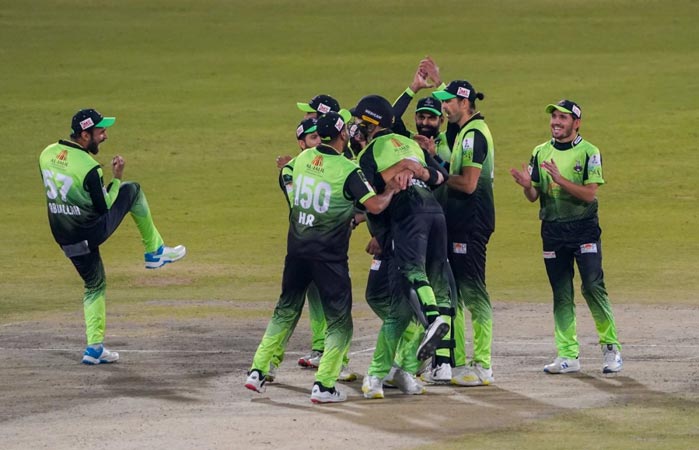 Lahore Qalandars defeated Islamabad United by 6 runs