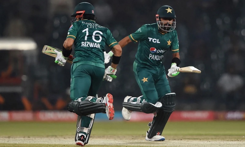 Pakistan has given a target of 163 runs to Australia