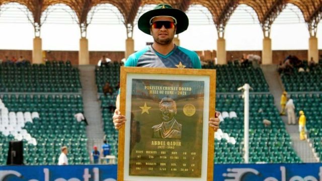 legendary Abdul Qadir has been officially inducted into PCB Hall of Fame