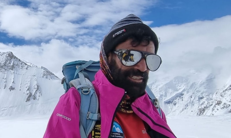 Ali Raza Sadpara fell from a mountain & died in Skardu