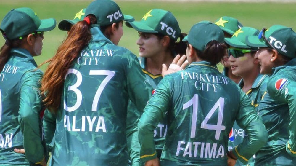Pakistan women team defeated