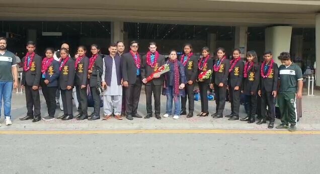 13-member Sri Lankan contingent has reached Lahore